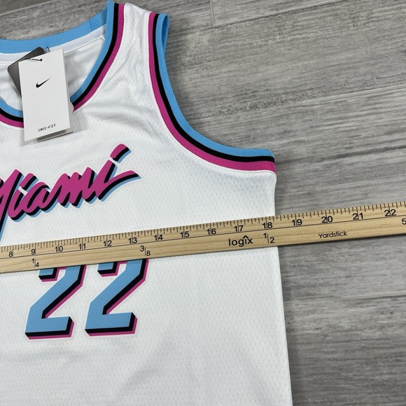 Nike Dri-Fit‎ Jimmy Butler #22 Miami Heat Swingman White Jersey Youth Medium - Picture 6 of 10